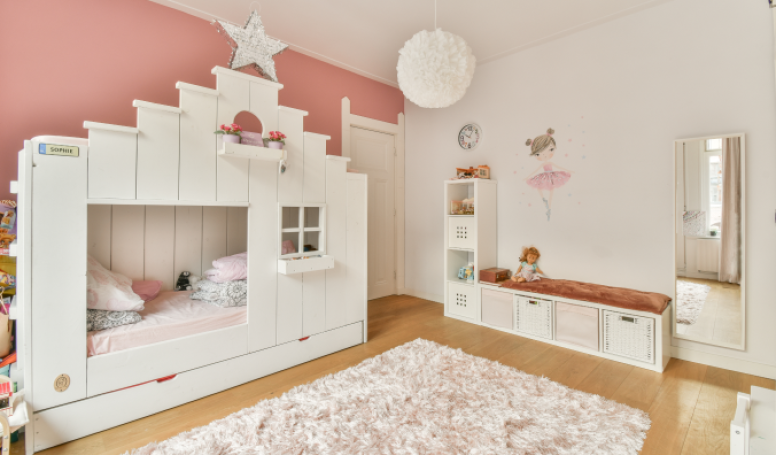 Kunststofftüren zum Kinderzimmer